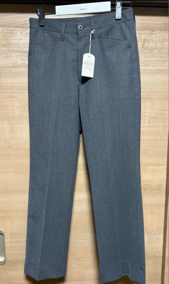 【新品未使用タグ付き】MAISON et VOYAGE フレアパンツ