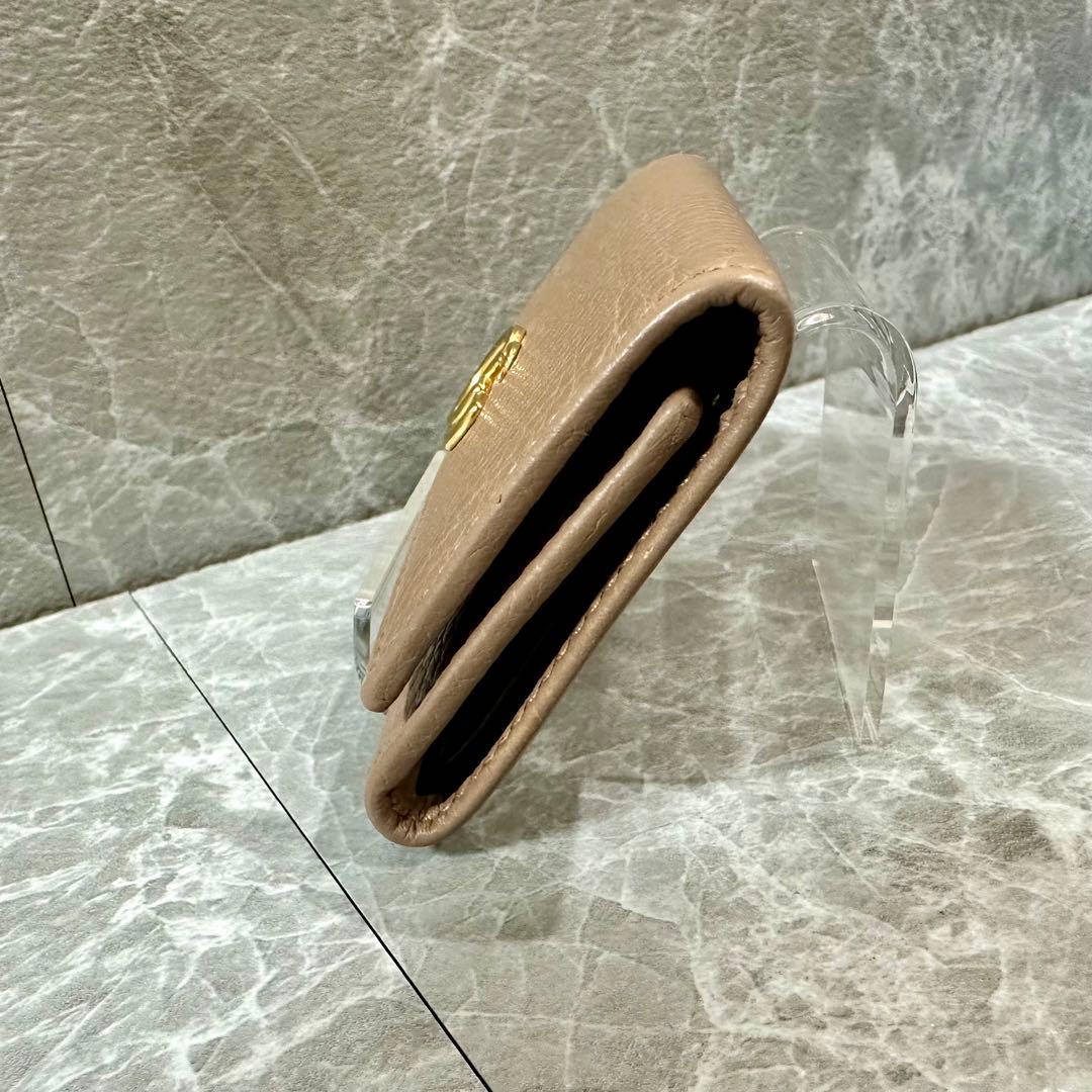 GUCCI GGマーモントキーケース