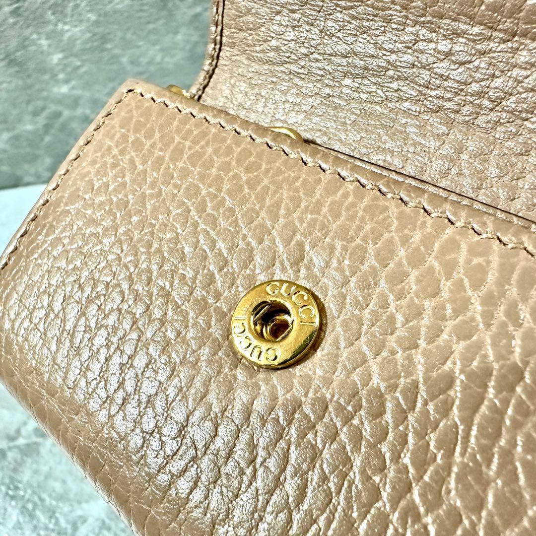 GUCCI GGマーモントキーケース