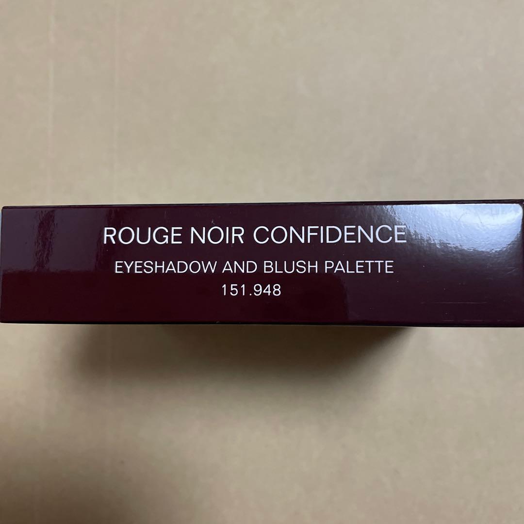 ルージュヌワールコンフィデンス（アイシャドウ／チークカラー）新品未使用