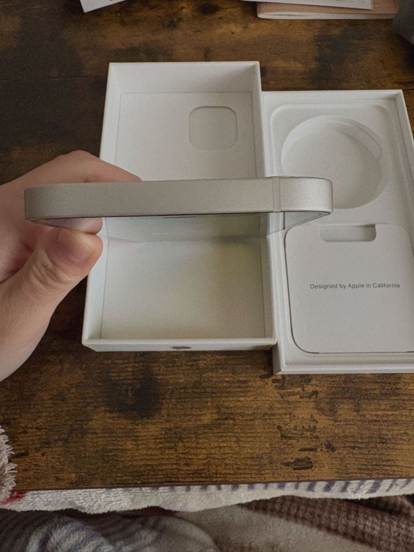 Apple iPhone 12ホワイト 64G 本体