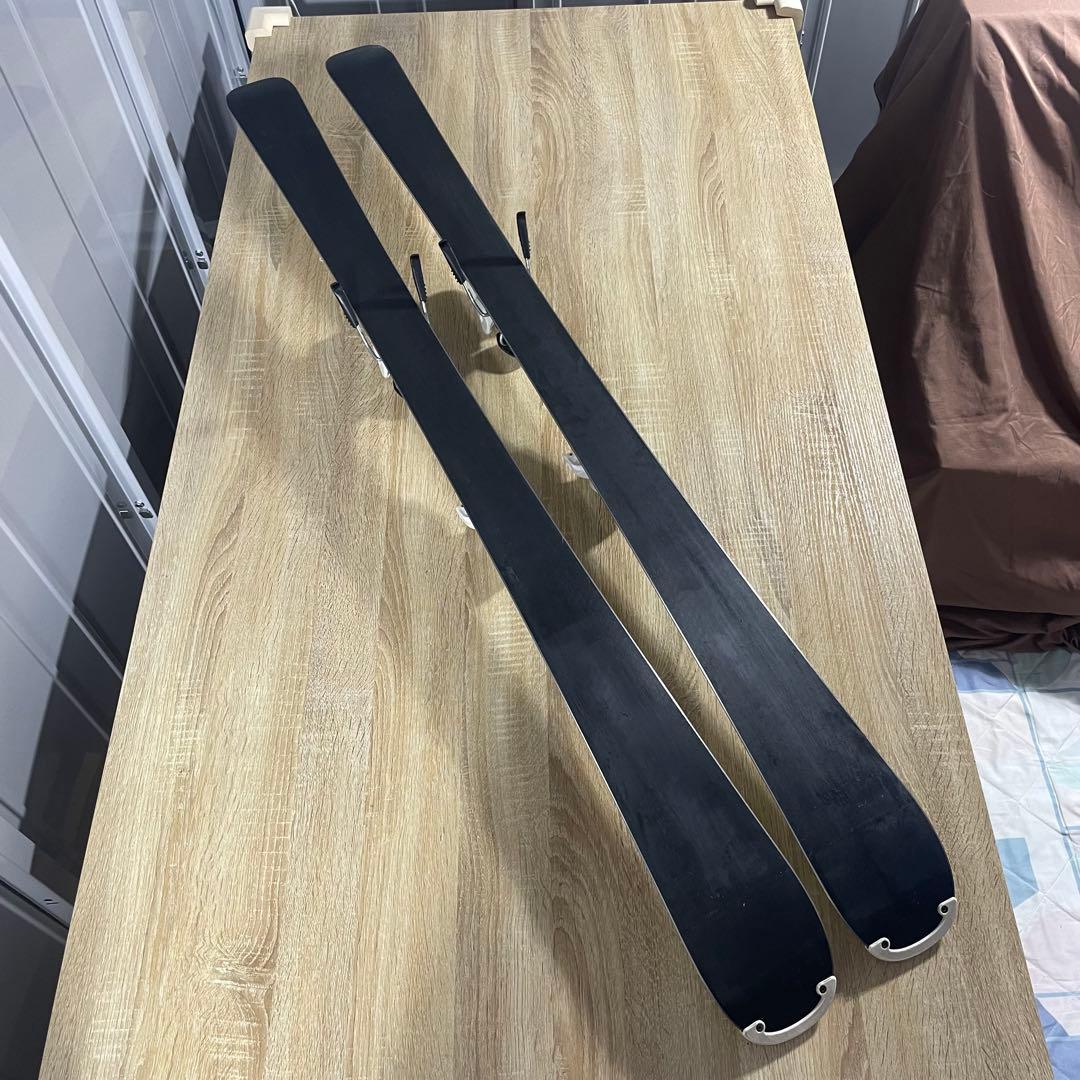 elan146cm ATOMIC23/23.5cmストック付きスキーセット