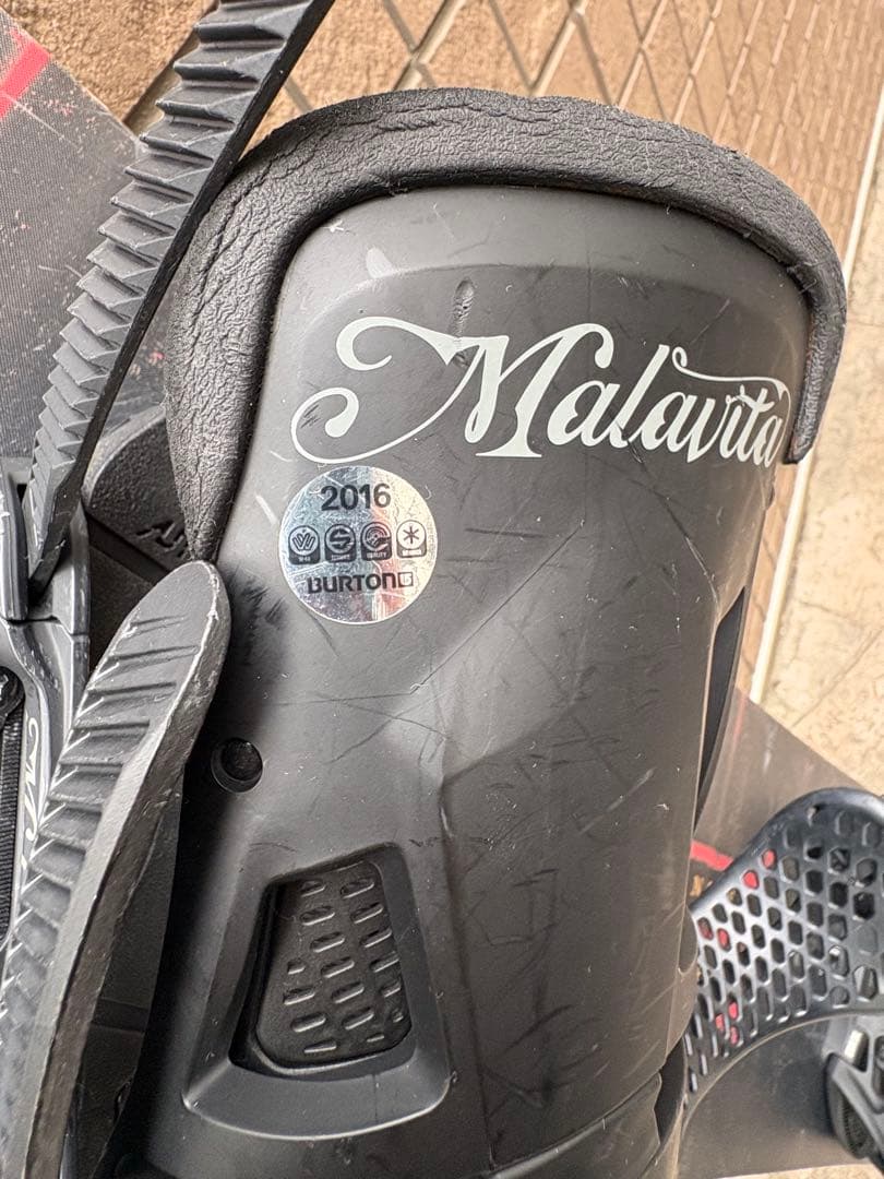 BURTON スノーボード NAME DROPPER LTD 151㎝