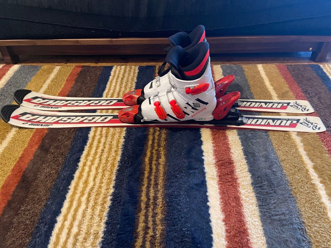 ⭐︎ジュニアスキー3点セットオガサカ Rossignol板110 ブーツ21.5