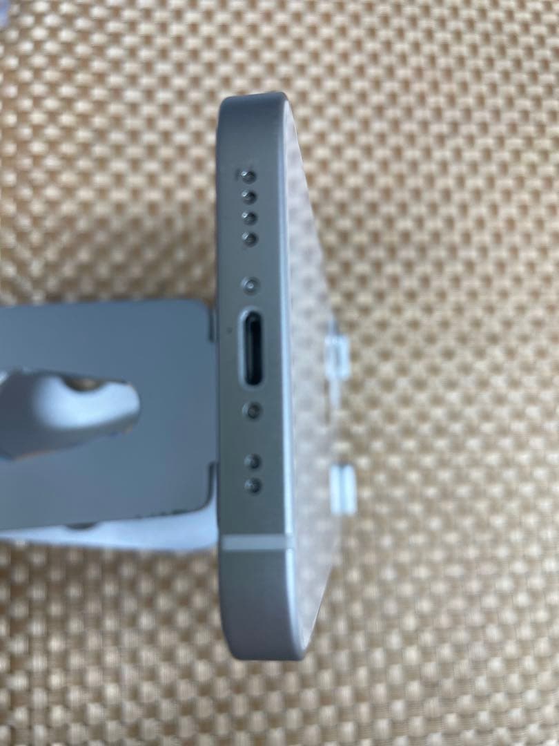 iPhone 12 mini 64 GBホワイトSIMフリー【4276】