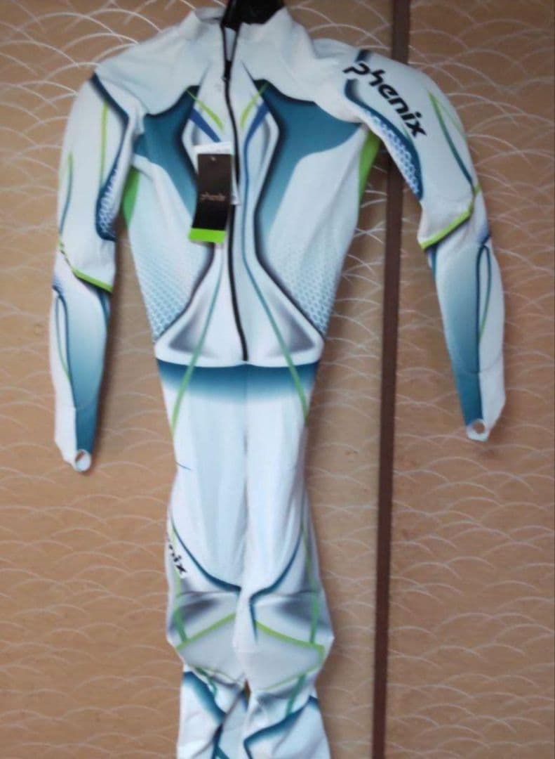 a 新品タグ付き PHENIX フェニックス Jr.ワンピース