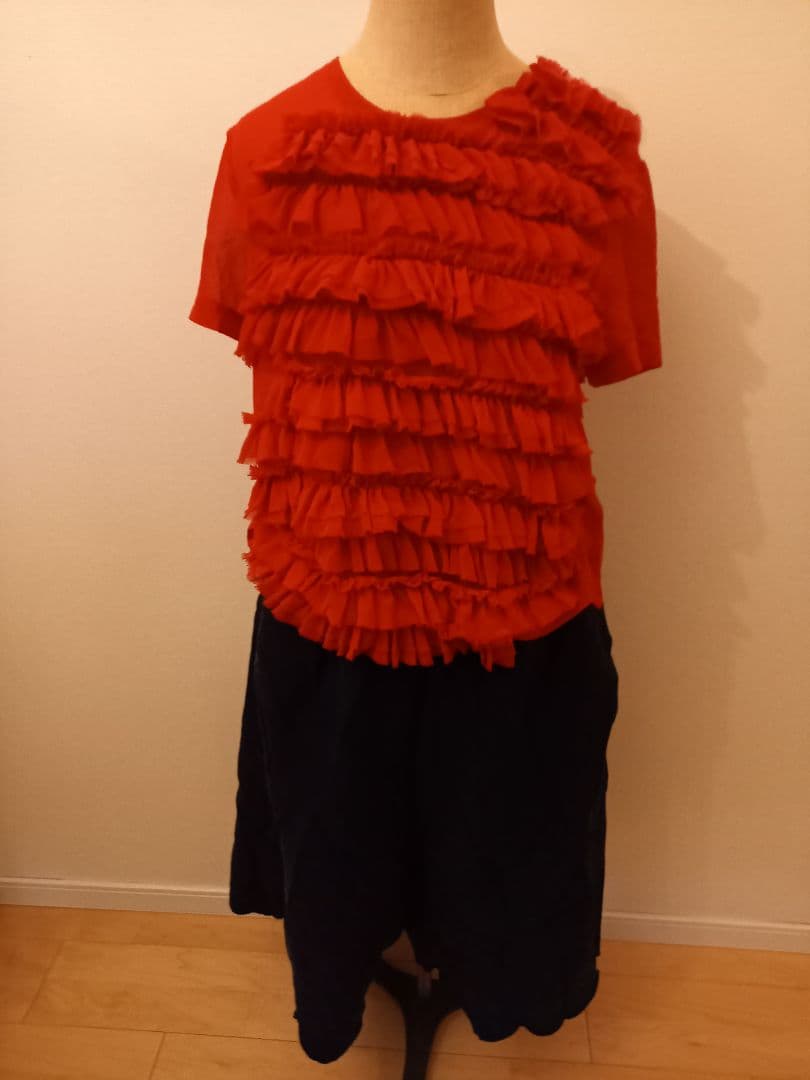 COMMEdesGARCONSスカラップデザインキュロット(濃紺)パンツ