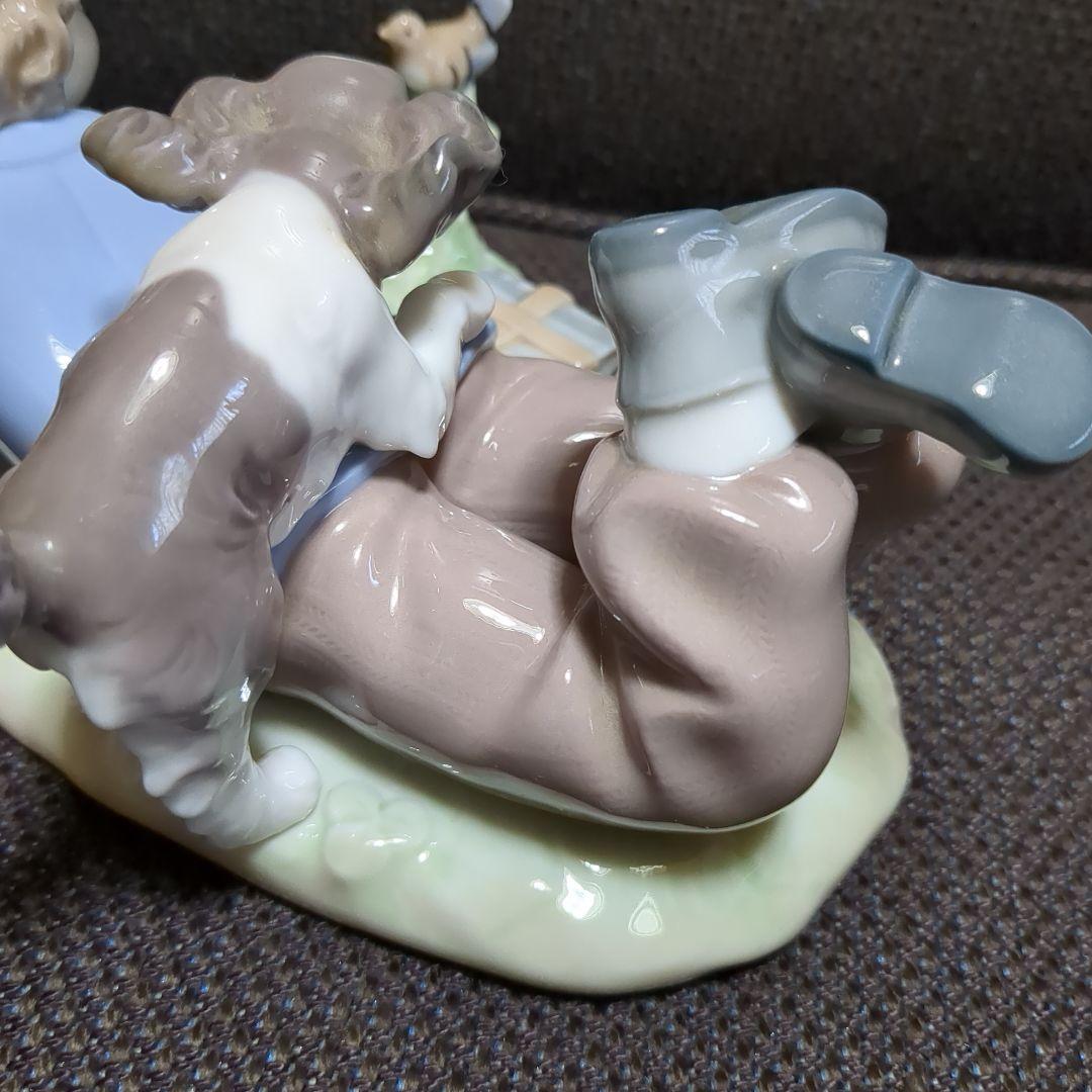 【絶版品】「LLADRO(リヤドロ) 5451 旅する少年」