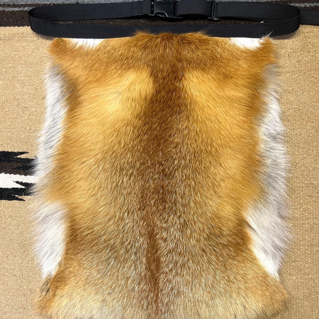 【裏地付】レッドフォックス 登山　赤狐毛皮敷物　尻あて　キャンプ　スキー　マタギ