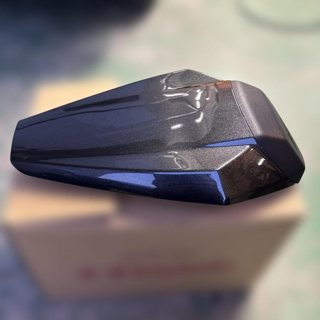 メタリックグレー zx10rse2019年シングルシート