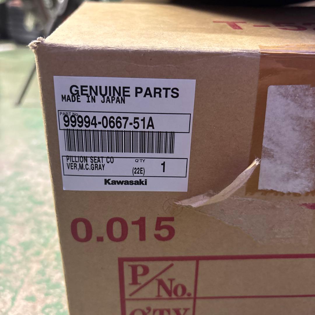 メタリックグレー zx10rse2019年シングルシート