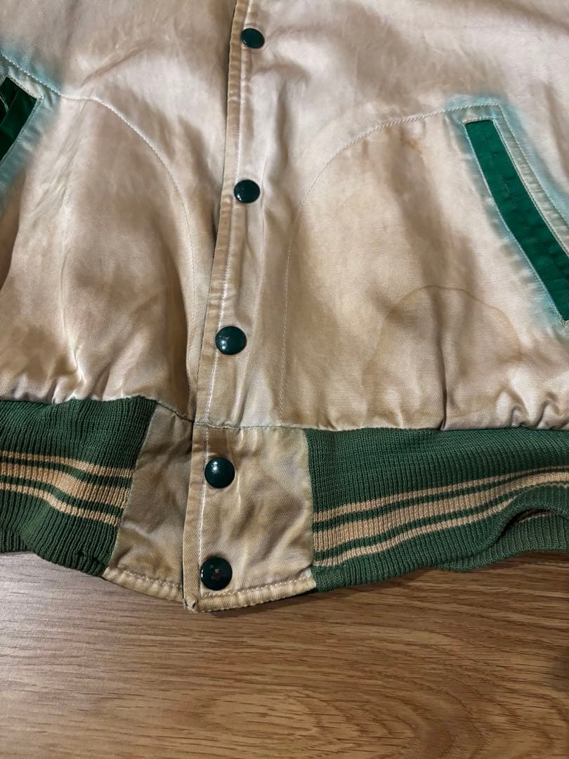 ビンテージ スタジャン リバーシブル チェーンステッチ ウール　サテン