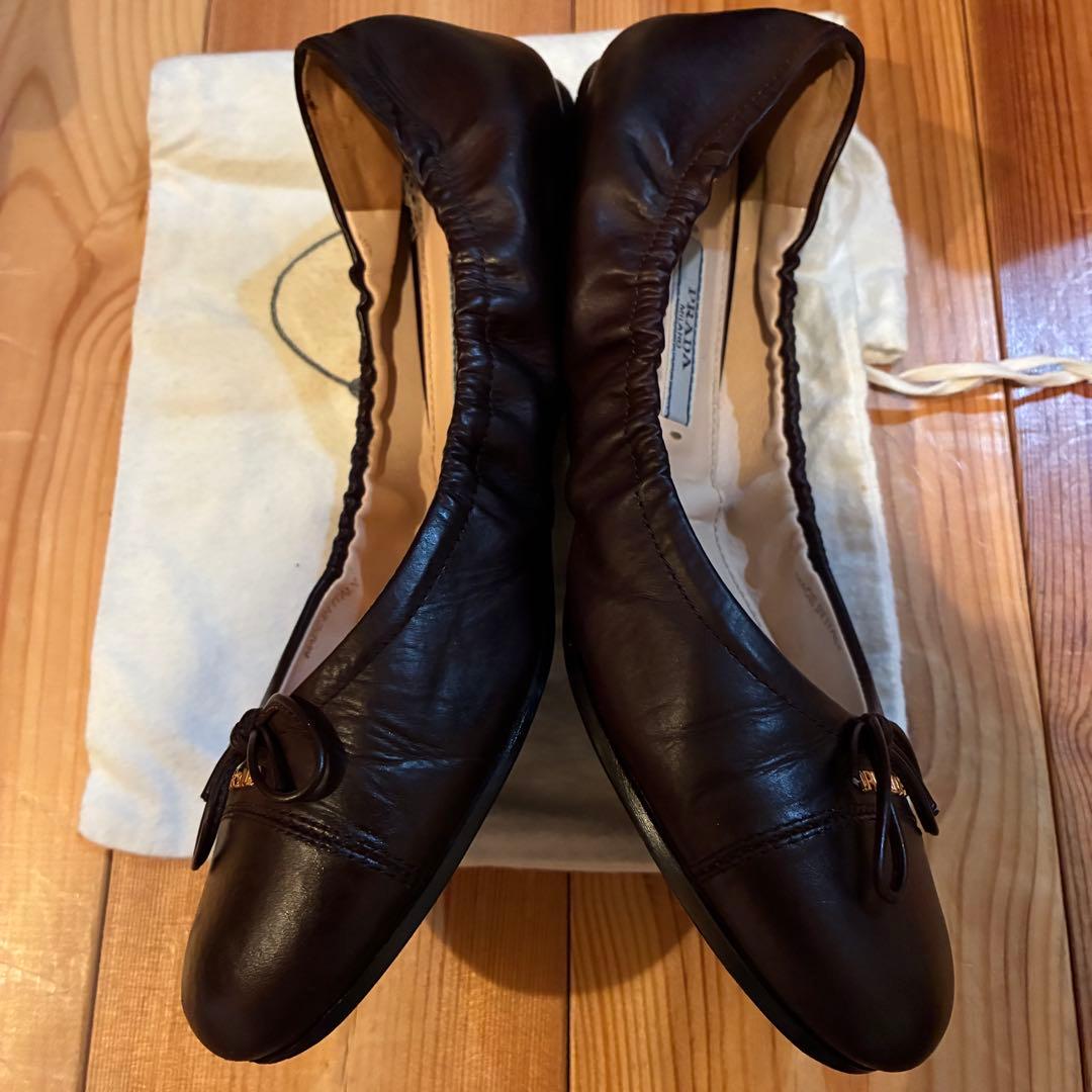 PRADA ブラック フラットシューズ　36 1/2