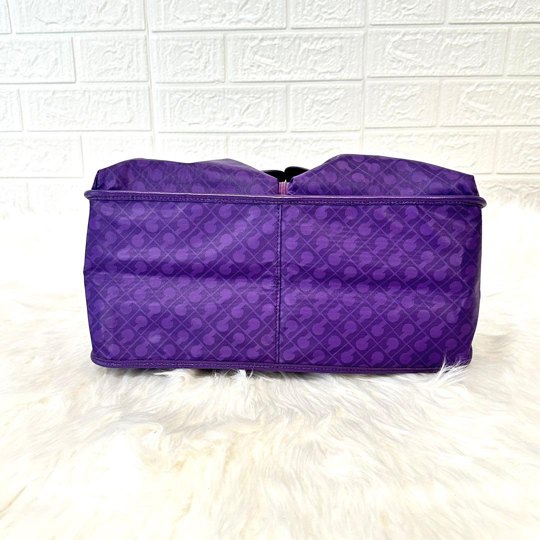 未使用✨ゲラルディーニ ソフティ トートバッグ 肩がけ A4収納 パープル