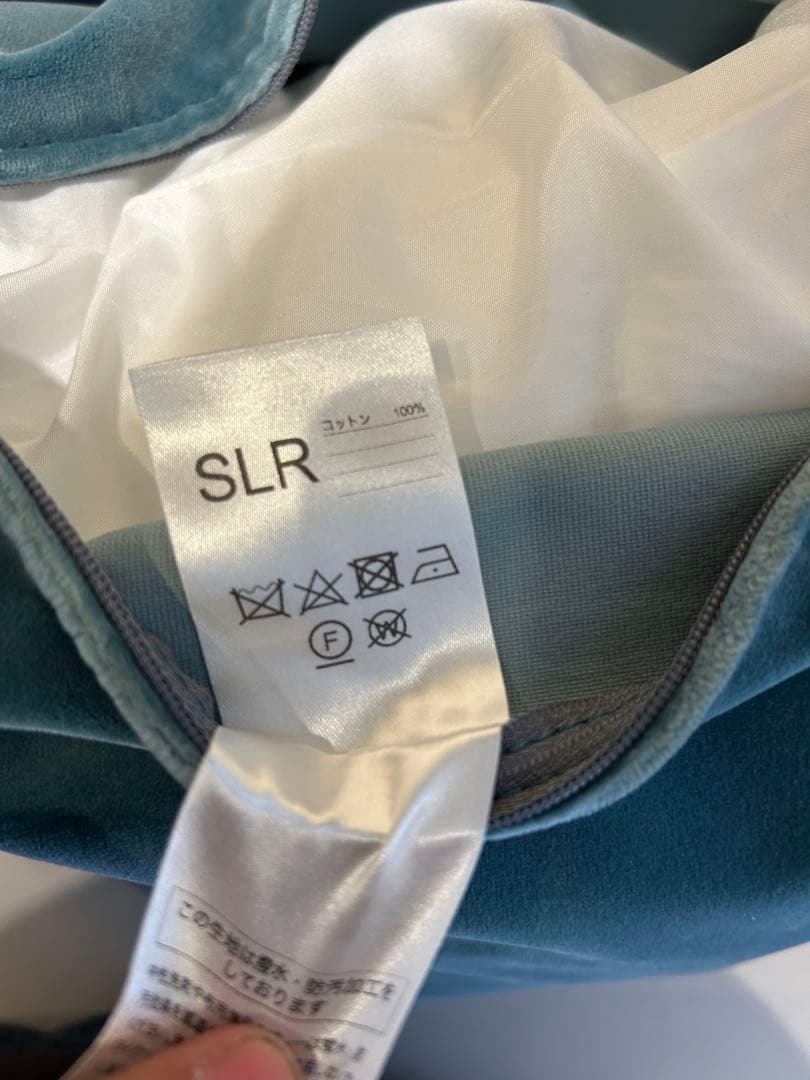 さ*く様 370　arflex　ソファクッション　MILAN　フェザー　水・青色