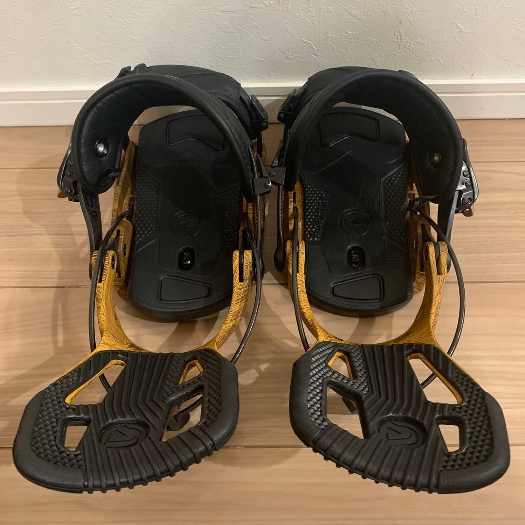 バートン フロー スノーボードセット 152cm