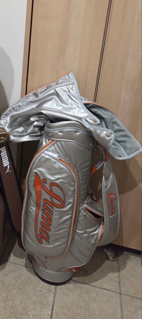 Puma ゴルフバッグ シルバー・オレンジ