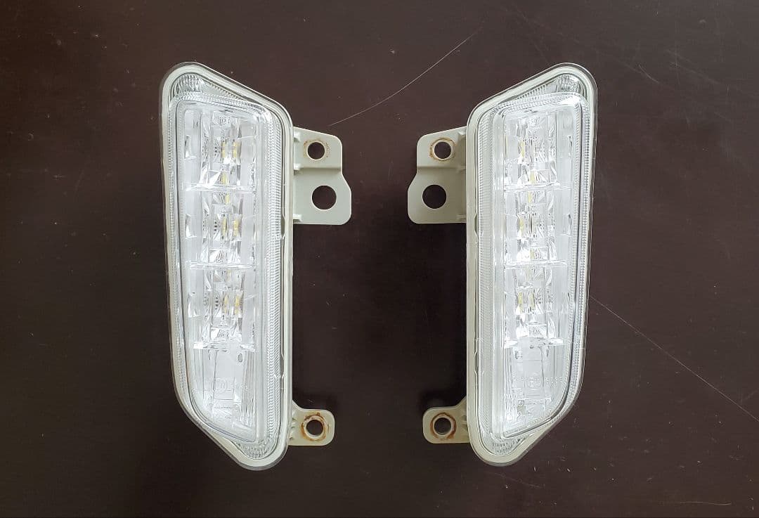 ホンダ純正　LEDフォグ・デイライト・ガーニッシュセット　フィット　GK　GP