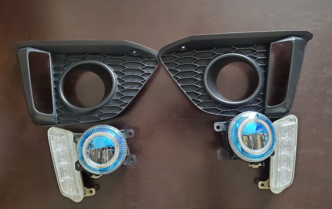 ホンダ純正　LEDフォグ・デイライト・ガーニッシュセット　フィット　GK　GP