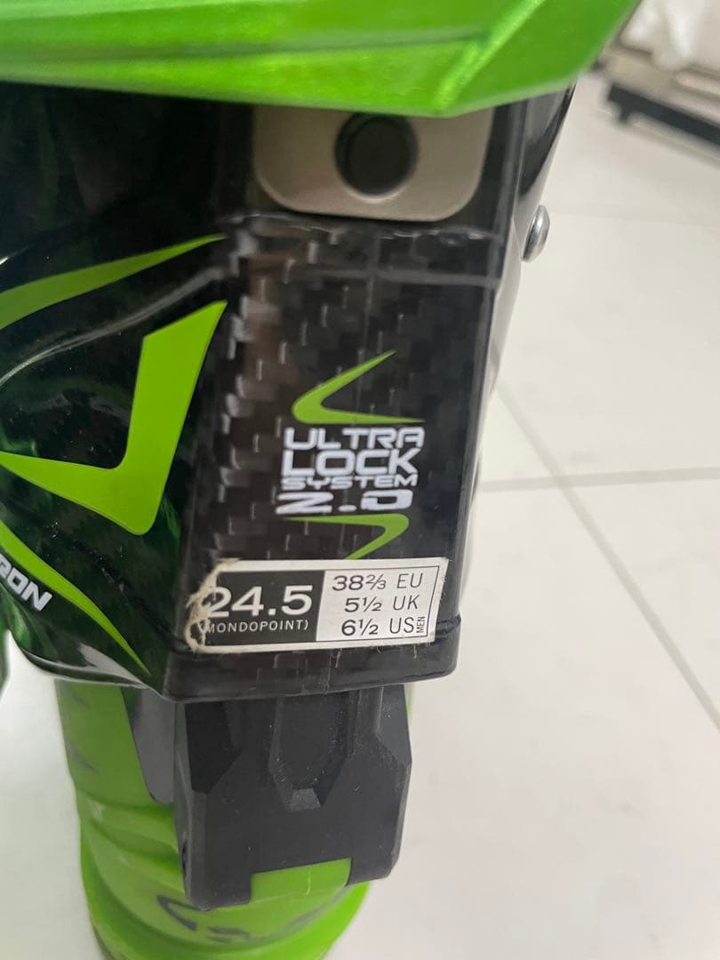 Dynafit Valkyrie 24.5 グリーン バックカントリーブーツ