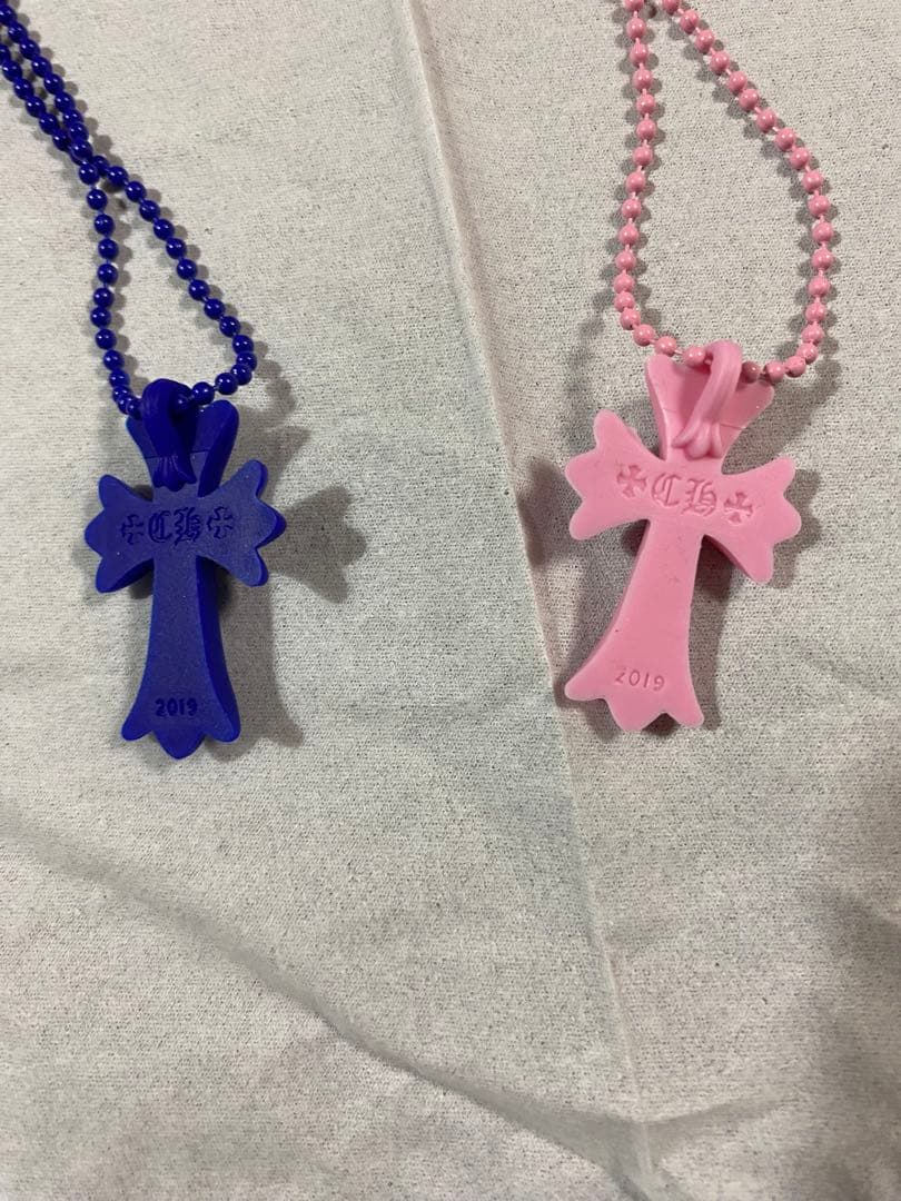 値下げCHROME HEARTS クロスペンダント 2色セット