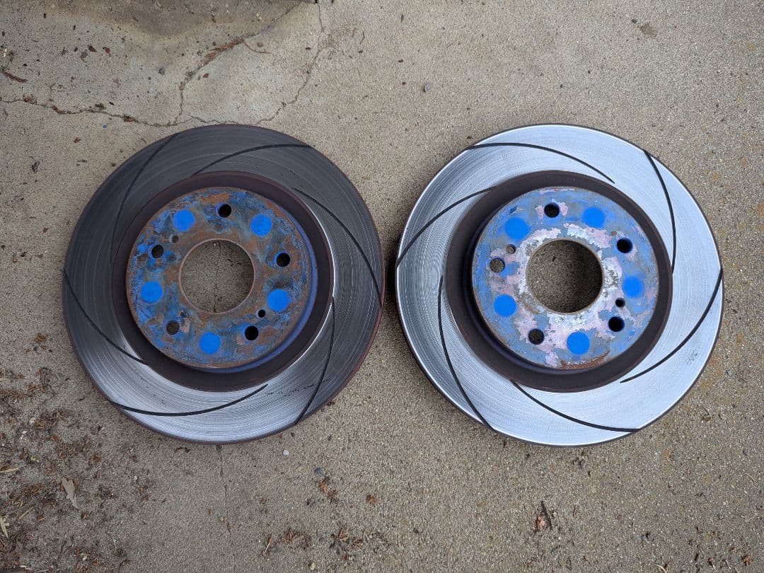 【ZC33S】ENDLESS ベーシックスリットローター(フロント)