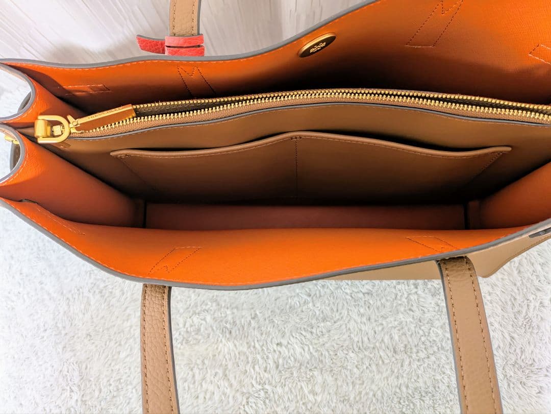 【美品】　トリーバーチ　ウォーカーサッチェル　Ａ４サイズ　ショルダー　トート