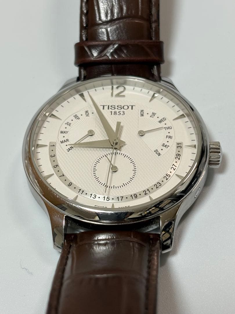 【美品】TISSOT トラディション パーペチュアルカレンダー T063637A