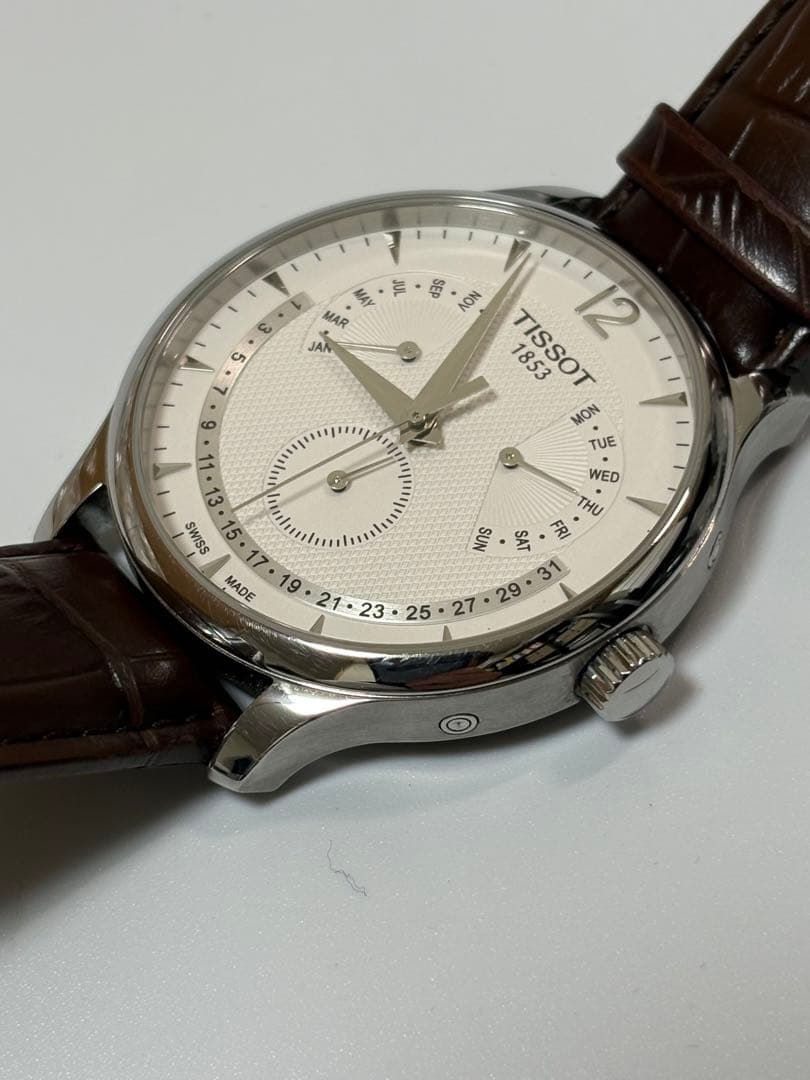 【美品】TISSOT トラディション パーペチュアルカレンダー T063637A
