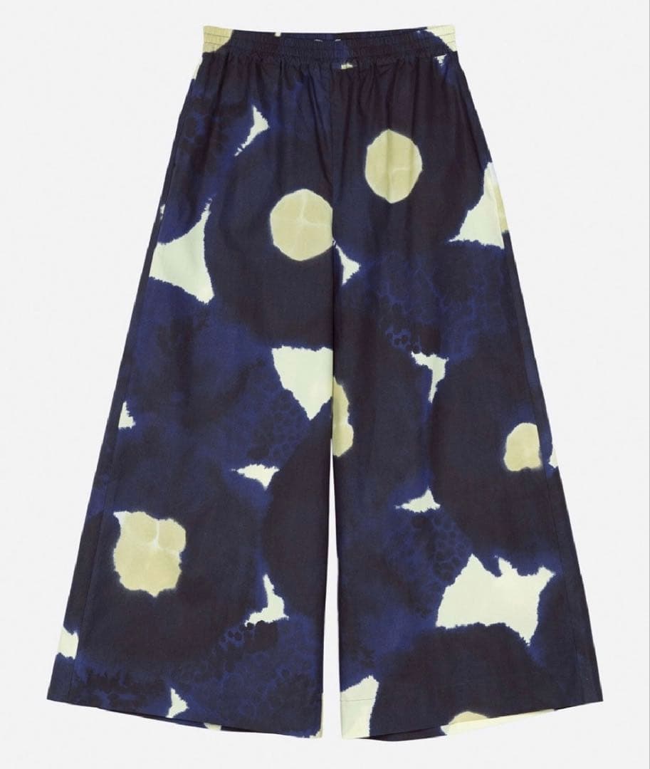 新品未使用 マリメッコ Kohti Kehakukka パンツ