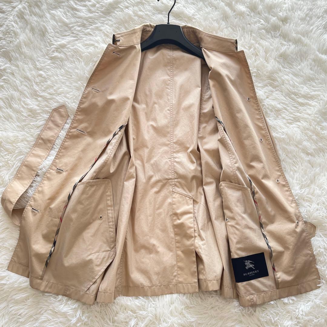 大きいサイズ　美品　バーバリー　撥水加工ハーフコート　ノバチェック　ベルト