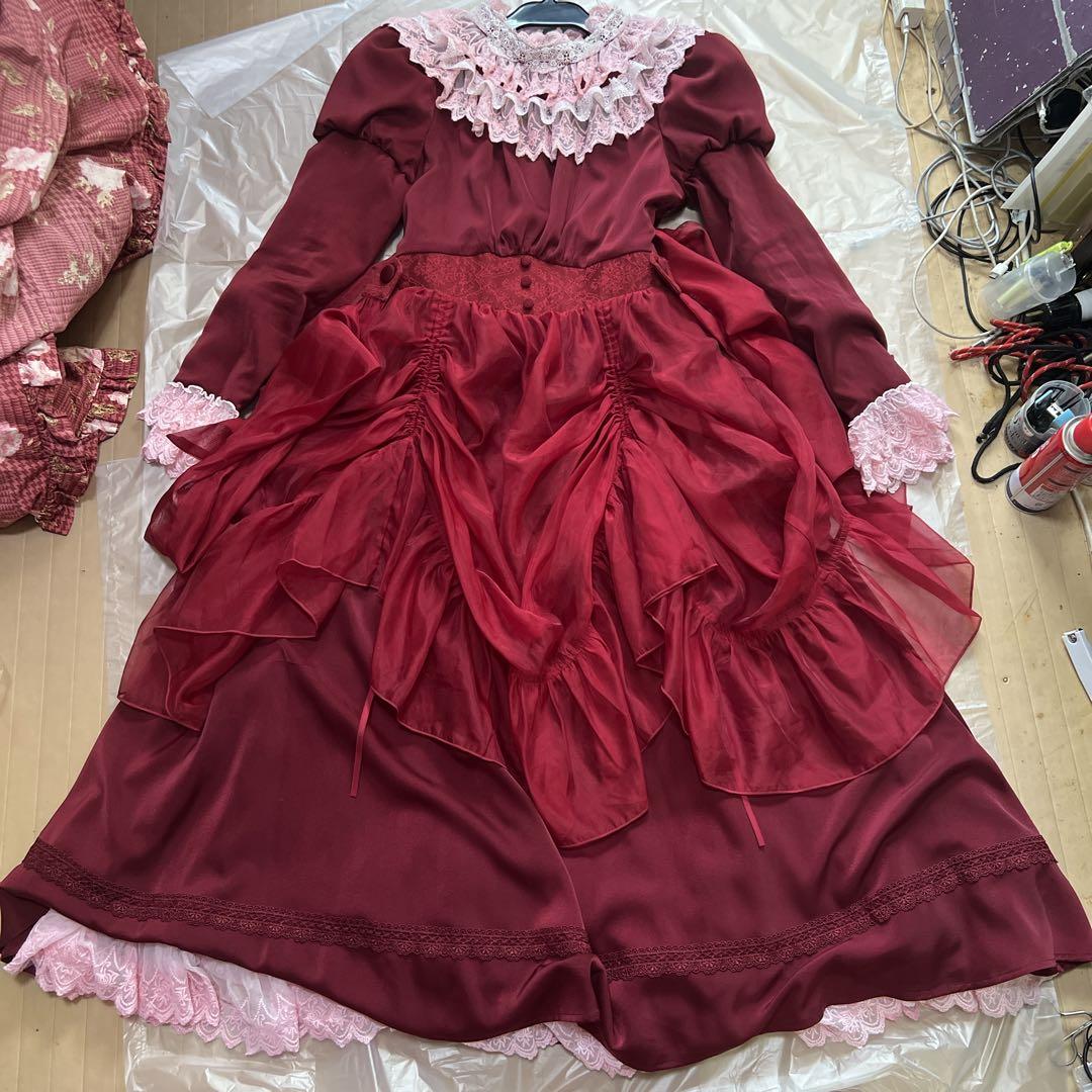 本日限定値下げ！星箱works 赤ワンピース　おまけ