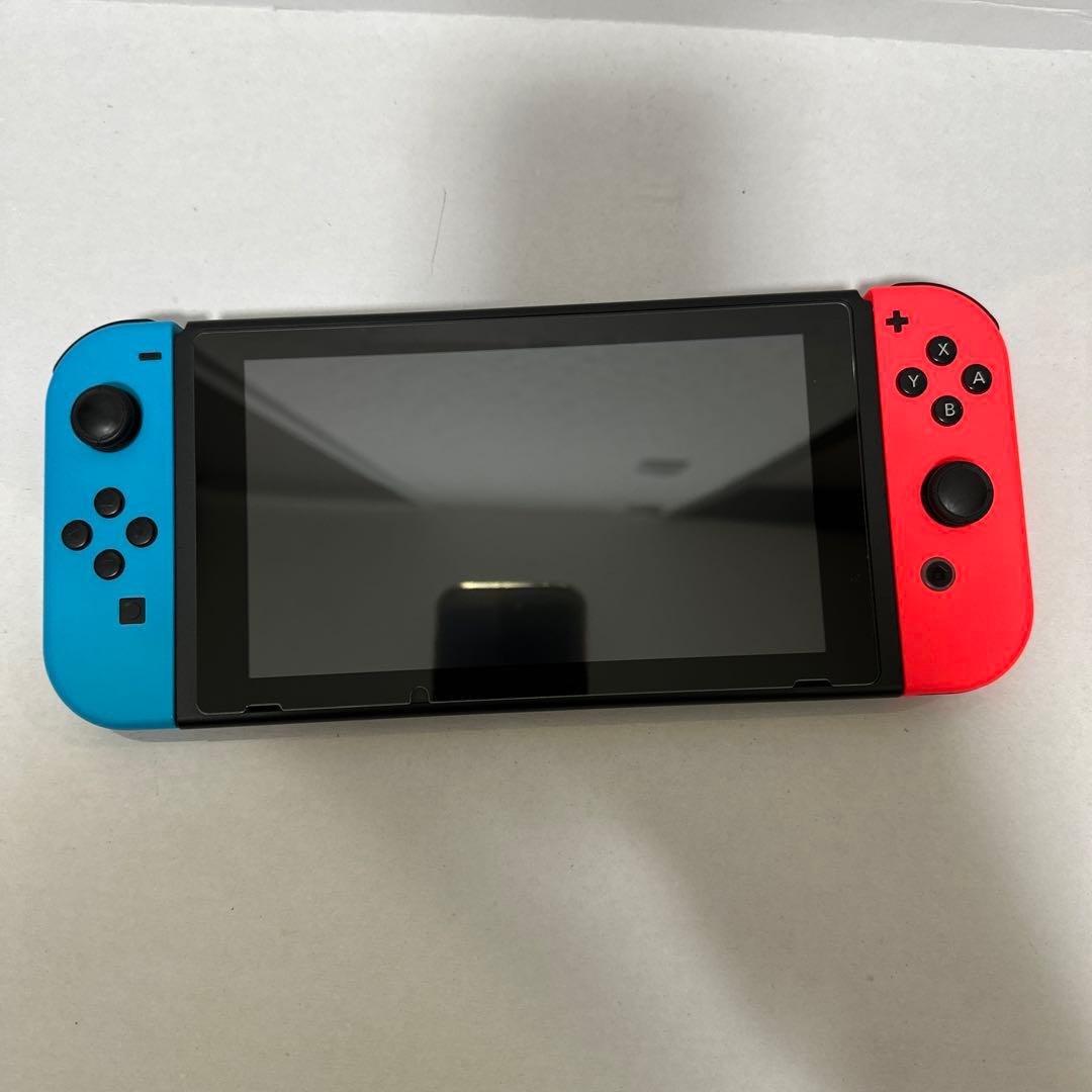 美品　Nintendo Switch 本体