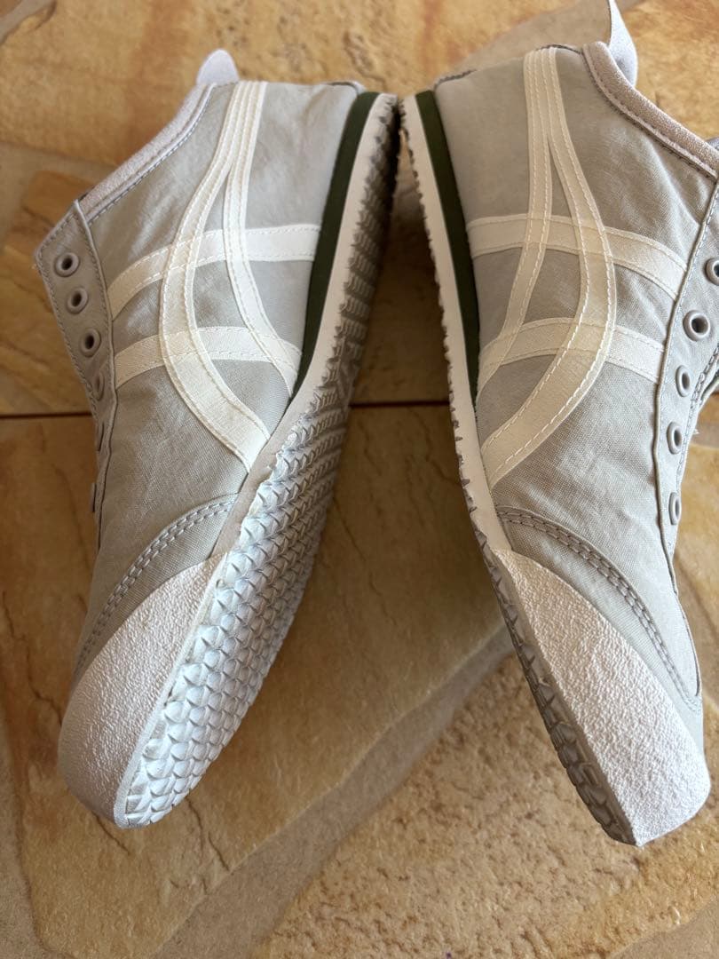 Onitsuka Tiger メキシコ66スリッポン　ライトグレー スニーカー