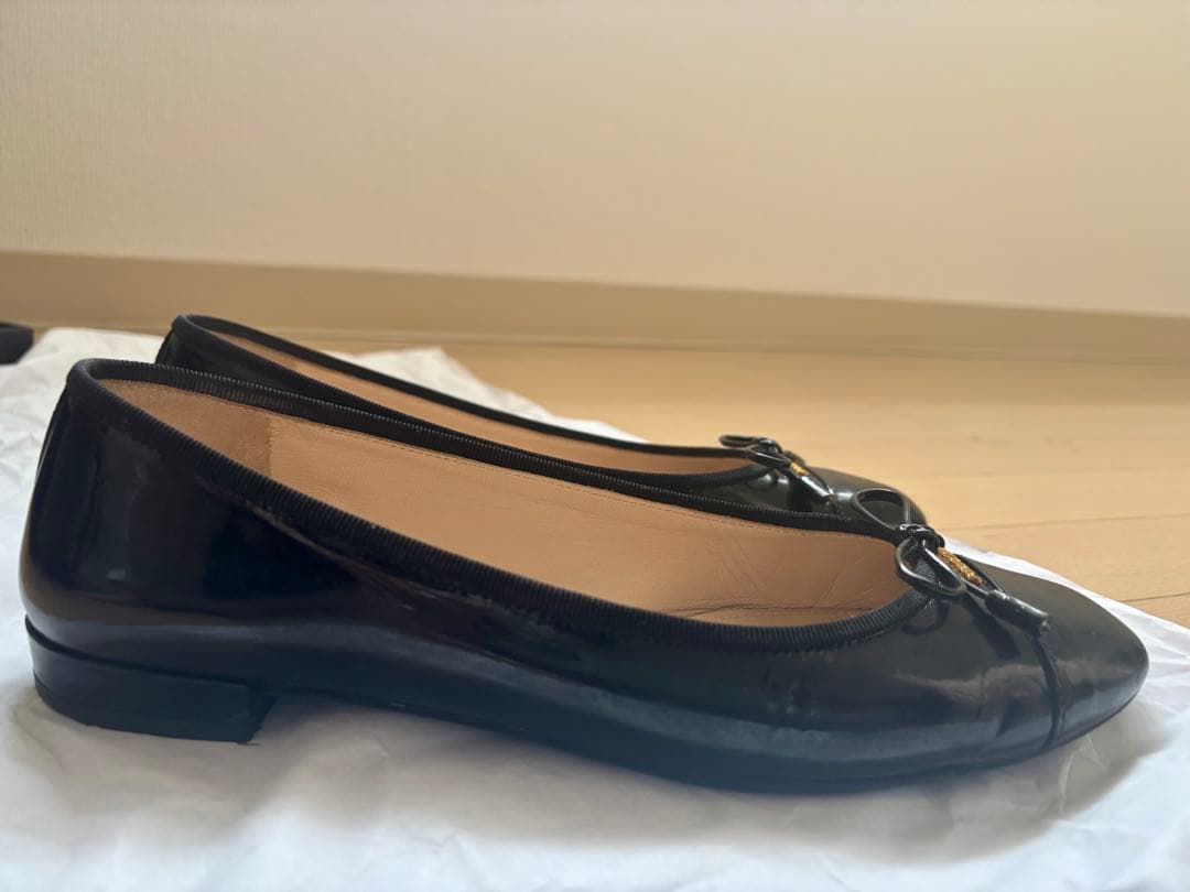 PRADA フラットパンプス　羊革　ブラック