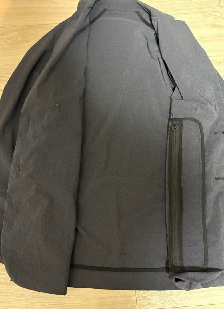 テアトラ　ジャケット