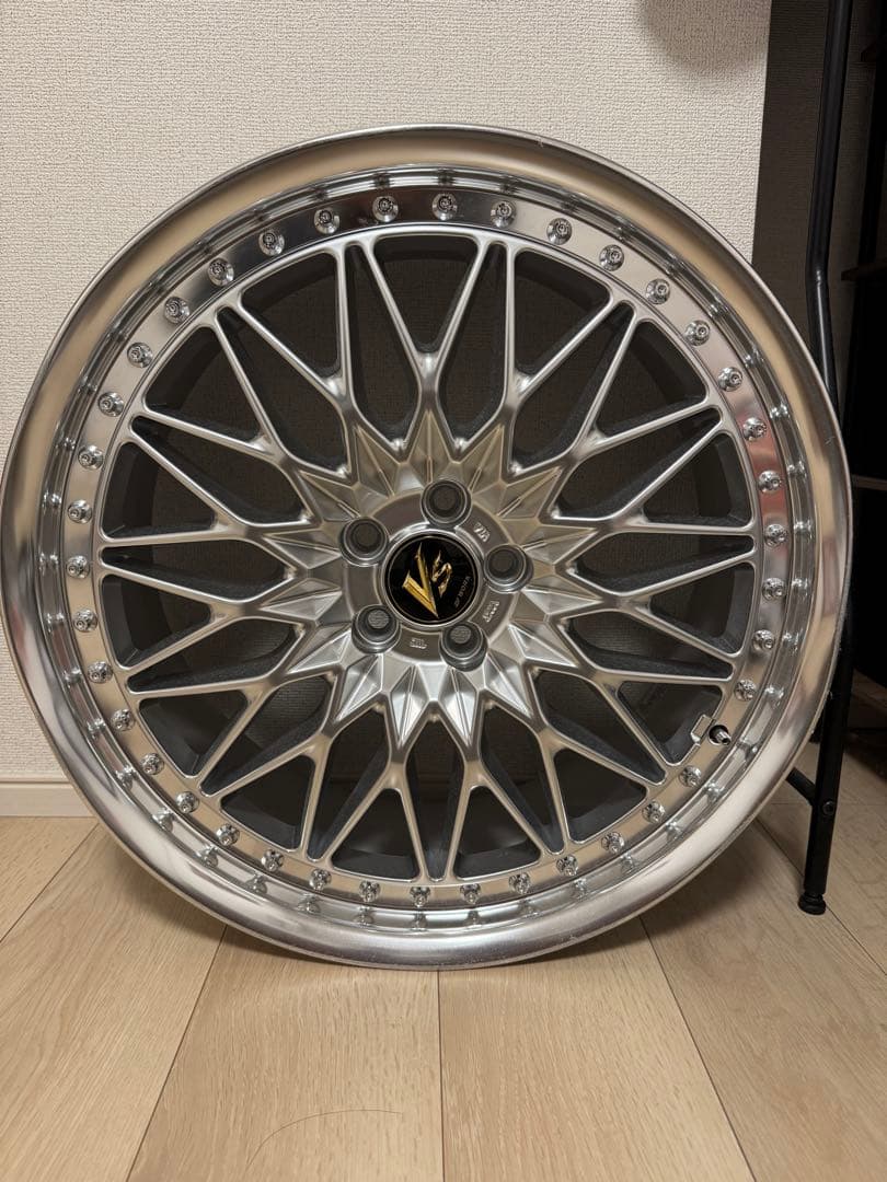 work vs xv 19インチ　5穴 PCD100