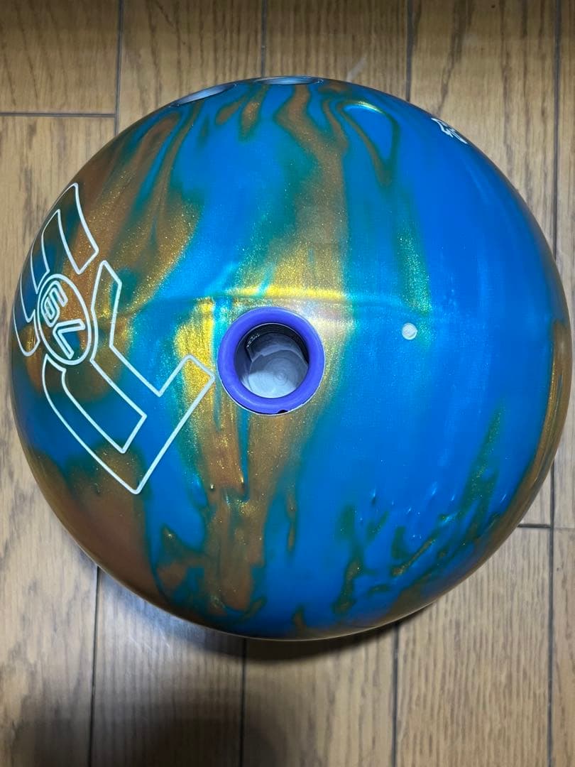 月*日様 Radical RS 79 ボウリングボール15ポンド