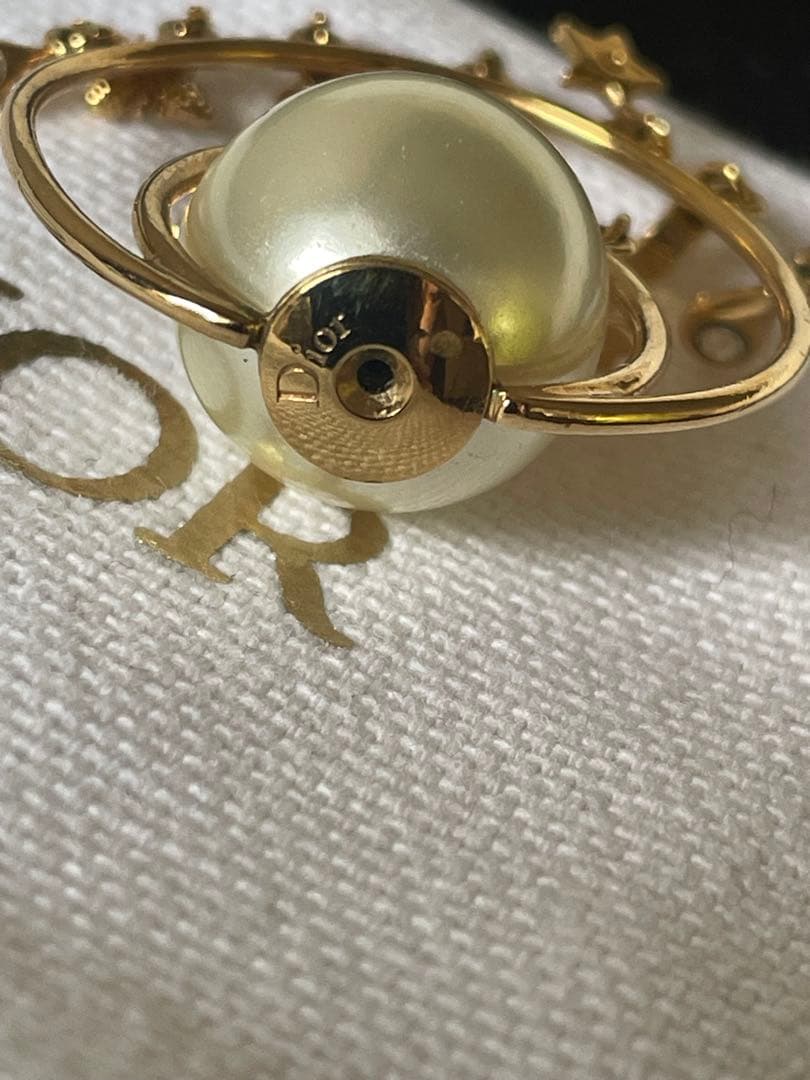 クリスチャンディオール Dior パール ゴールド フープピアス