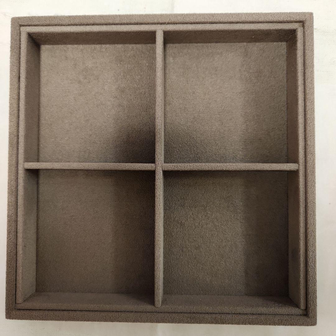 Brown Diamond ジュエリーBOX