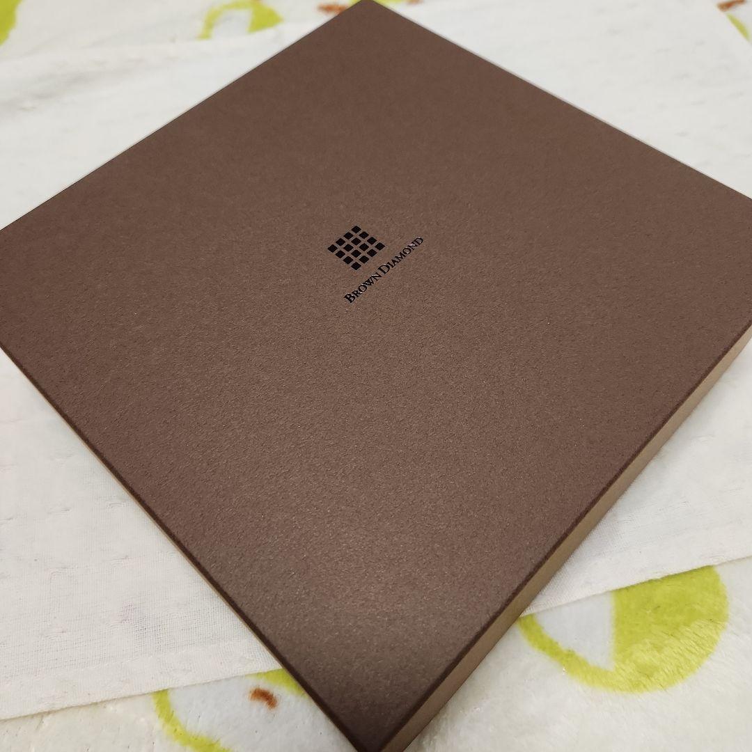 Brown Diamond ジュエリーBOX