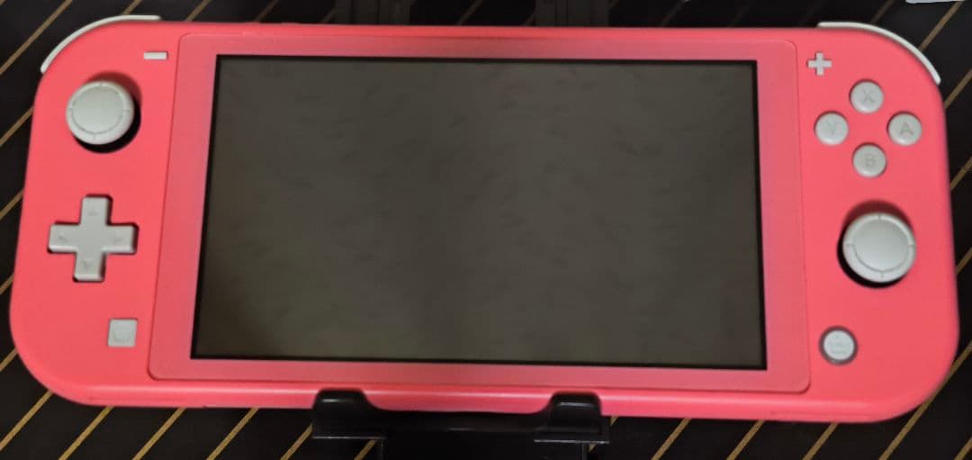 Nintendo Switch LITE コーラル 本体 充電器、箱付き