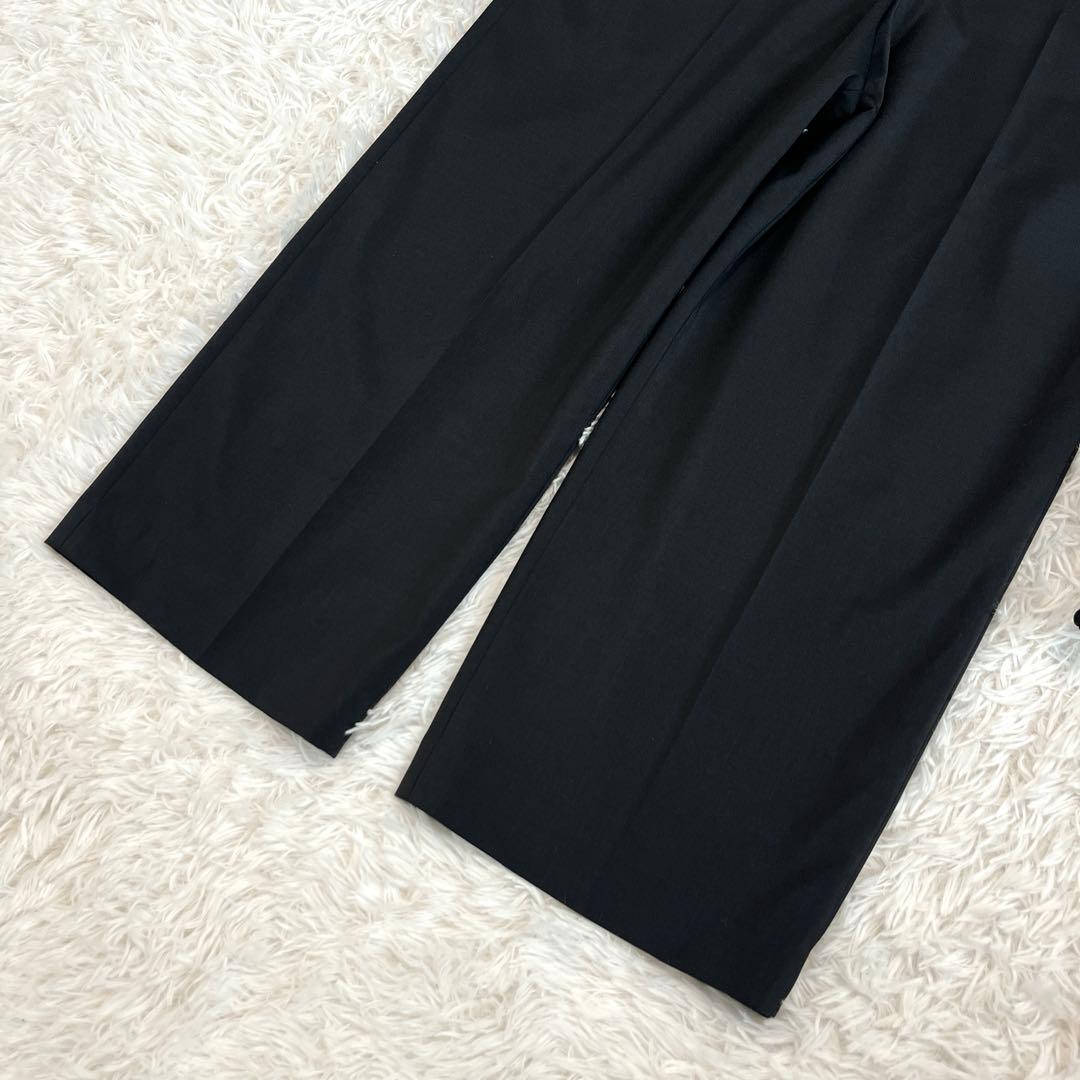 美品☆ ユナイテッドアローズ　ツイルVネックオールインワン　ブラック　Sサイズ