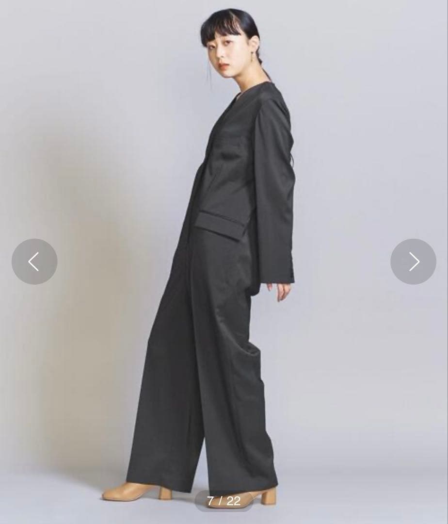 美品☆ ユナイテッドアローズ　ツイルVネックオールインワン　ブラック　Sサイズ