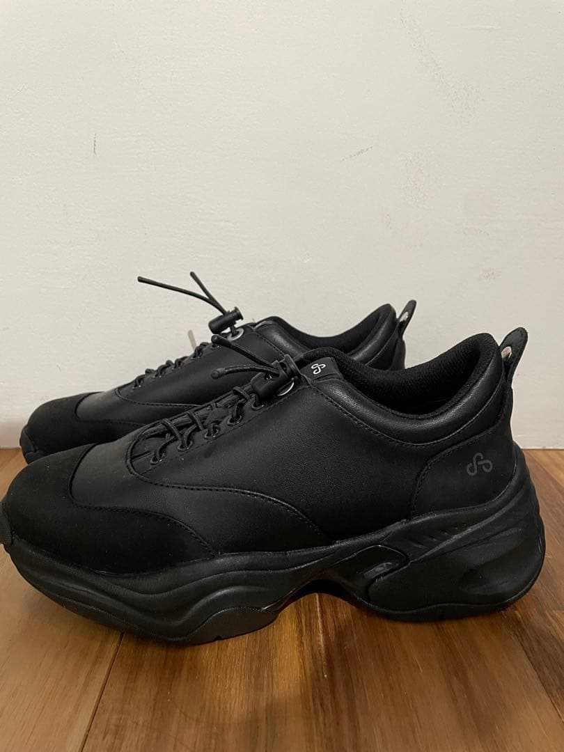 【美品】oao auth スニーカー