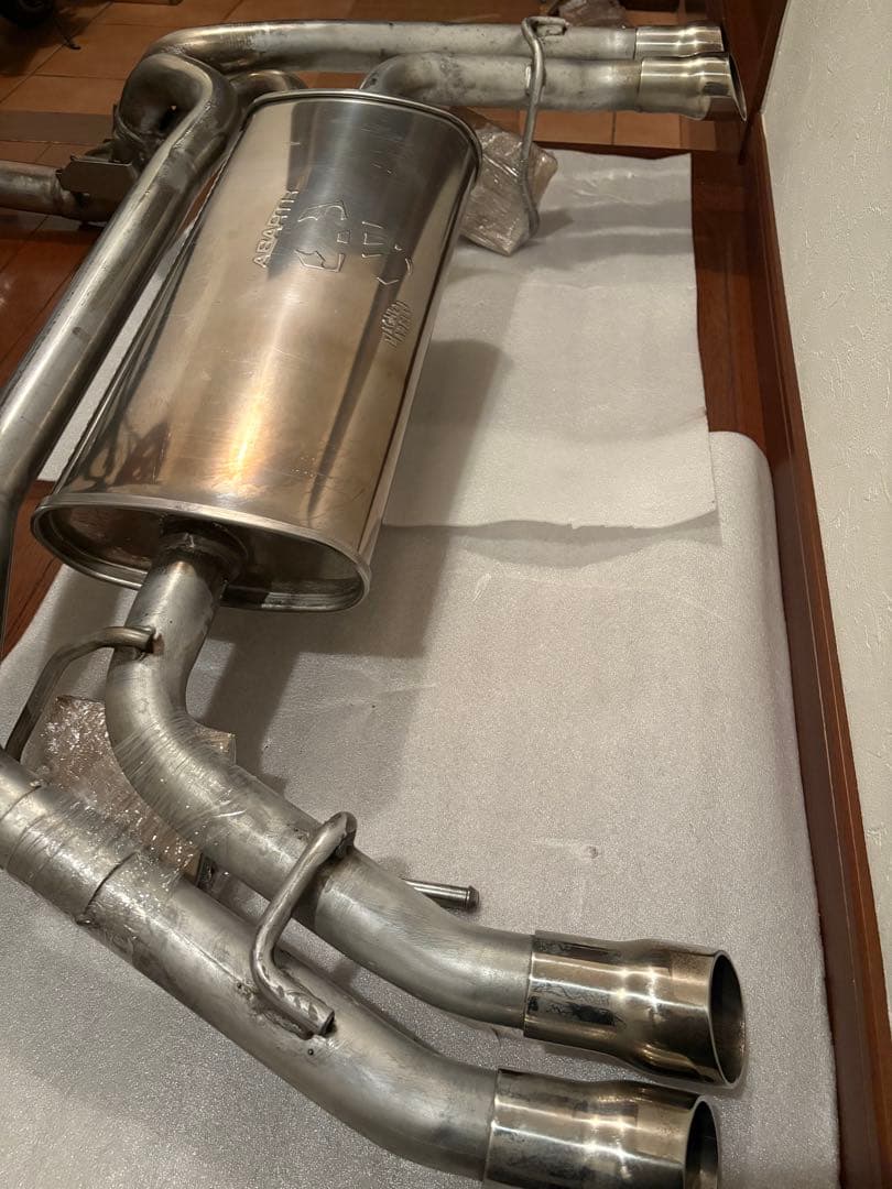 新品外しフィアットアバルト595 コンペティツィオーネレコードモンツァ40万