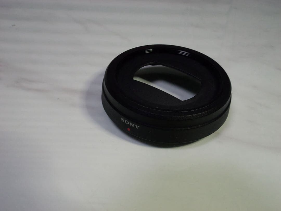 【美品】SONY E 20mm F2.8 （SEL20F28） 単焦点レンズ