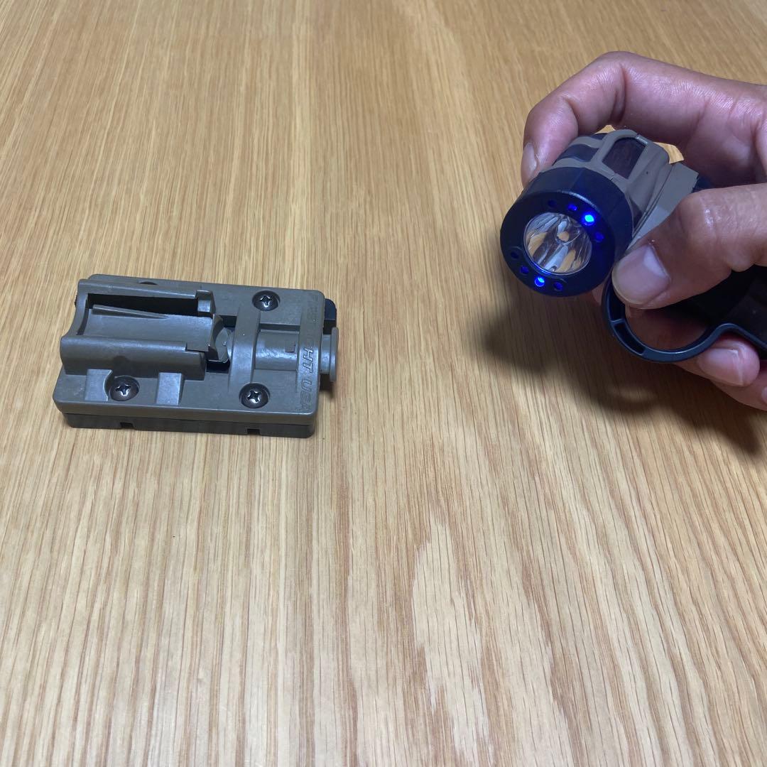 TORQ トルク　ライト　ファーストライト　FIRSTLIGHT ミリタリー