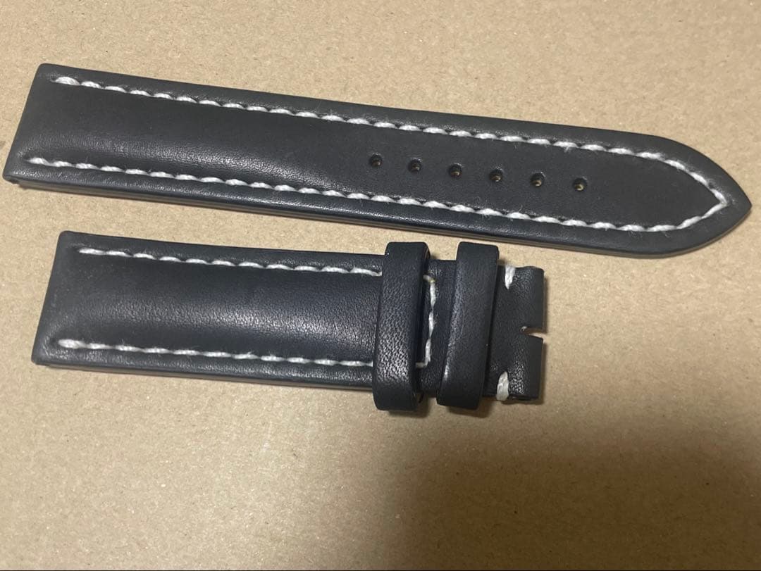ブライトリング　皮ベルト22-20 黒