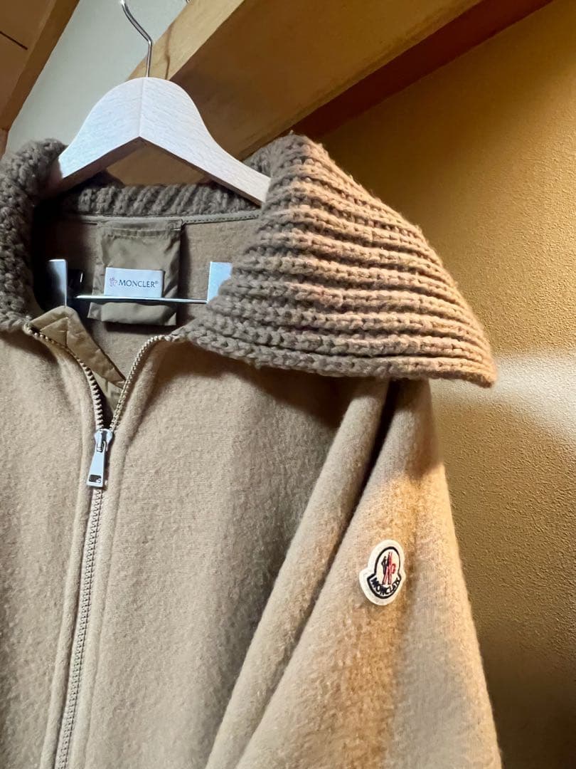 モンクレール　ウールケープ　ポンチョ　moncler